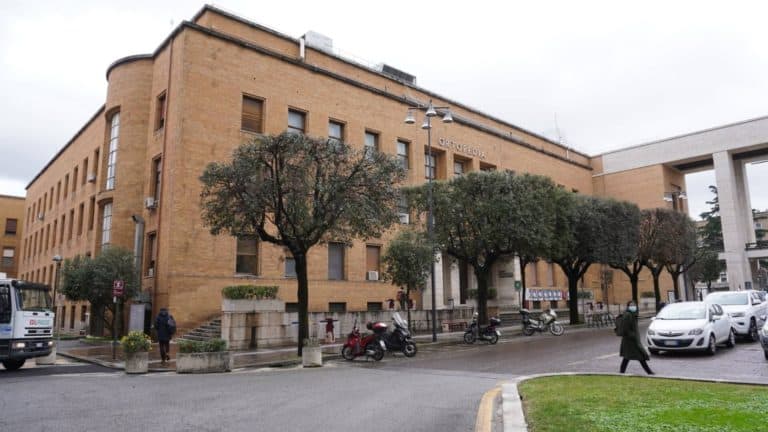 Sapienza gate side building